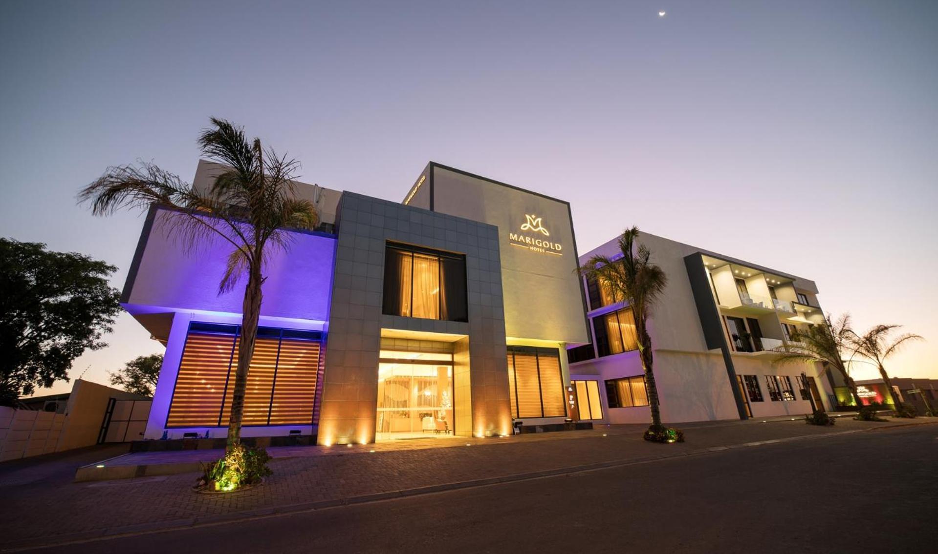 Marigold Hotel & Restaurants Windhoek Exteriör bild
